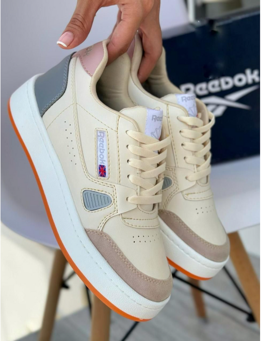 Reebok Dama Caucho – Estilo que se Siente